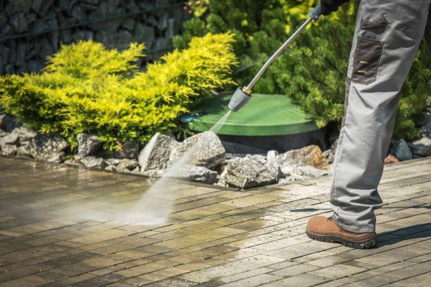 Best Sidewalk and Walkway Pressure Cleaning in Empire, CA